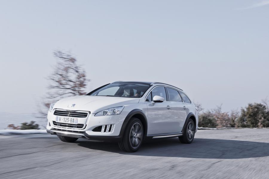  Peugeot 508 RXH 2012 года  (фото 26 из 93)